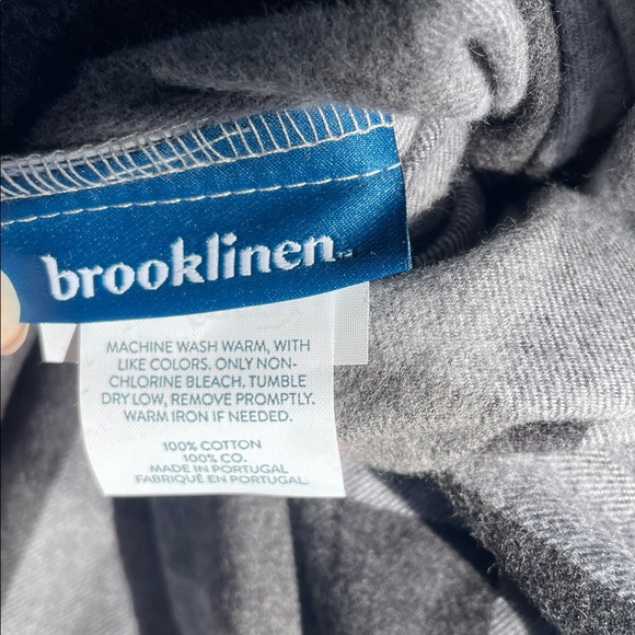Brooklinen Flannel Duvet Cover - Picture 4 of 5